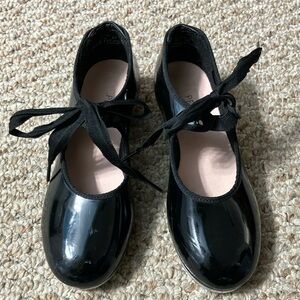 Capezio tap shoes black sz 2N